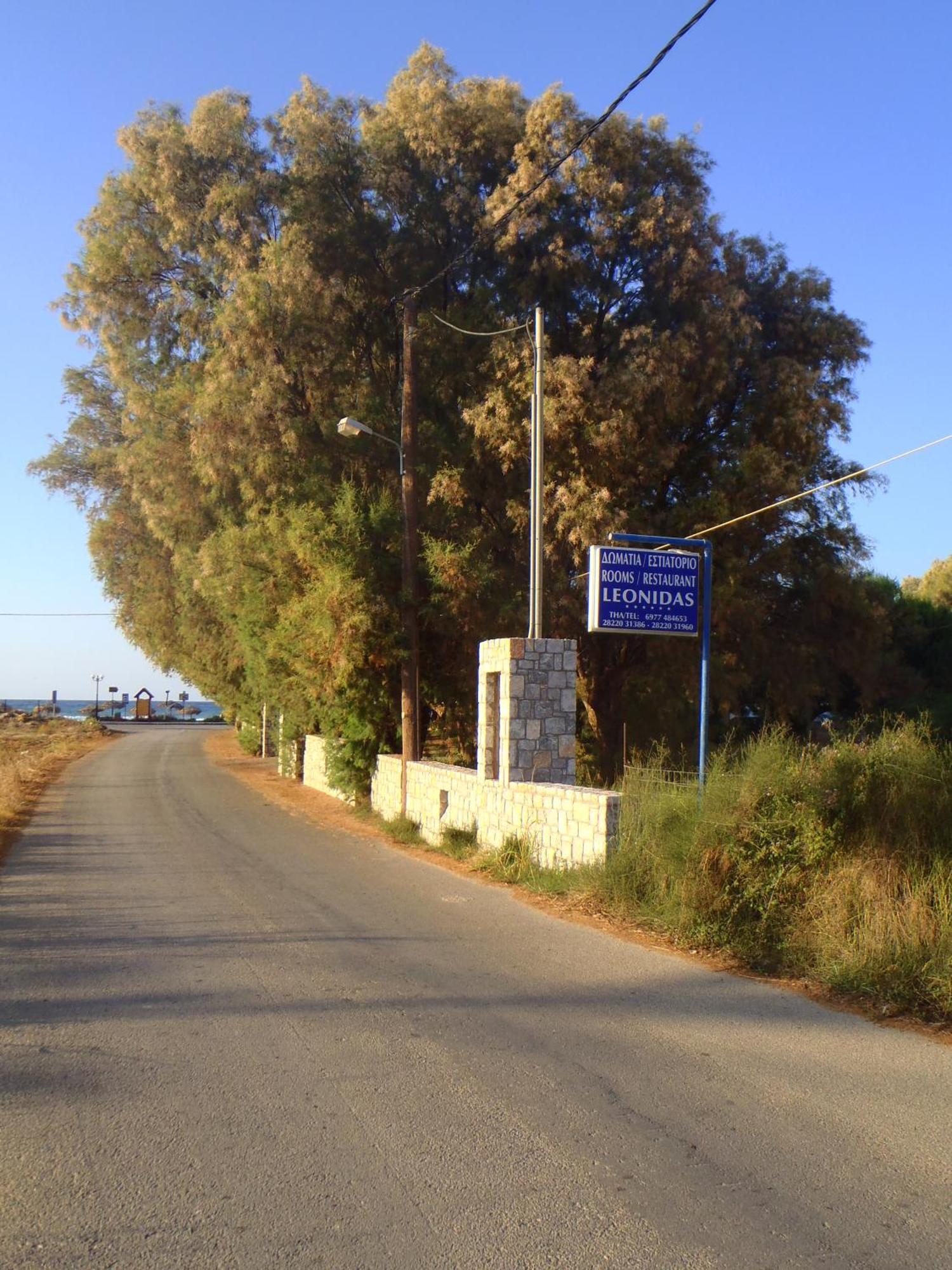 Rooms Leonidas Kissamos Exterior photo