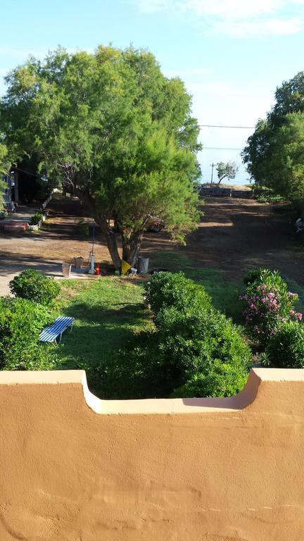Rooms Leonidas Kissamos Exterior photo